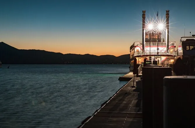 Croisière-dîner au coucher du soleil à bord du M.S. Dixie II